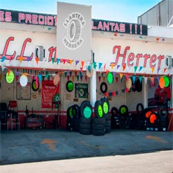 llantera herrera servicio a domicilio teléfono
